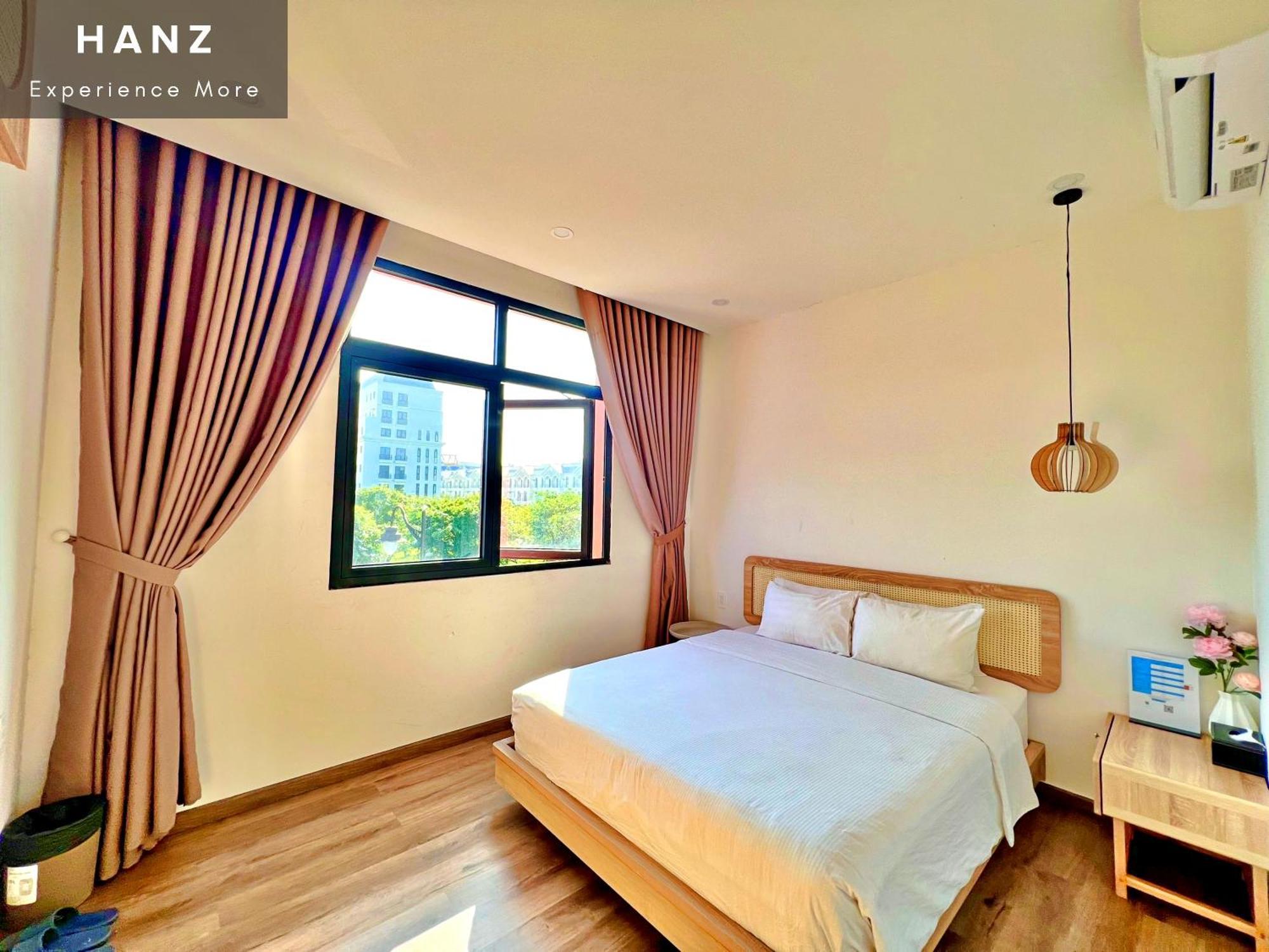 Hanz Sofia Grand Lago Phu Quoc Bilik gambar