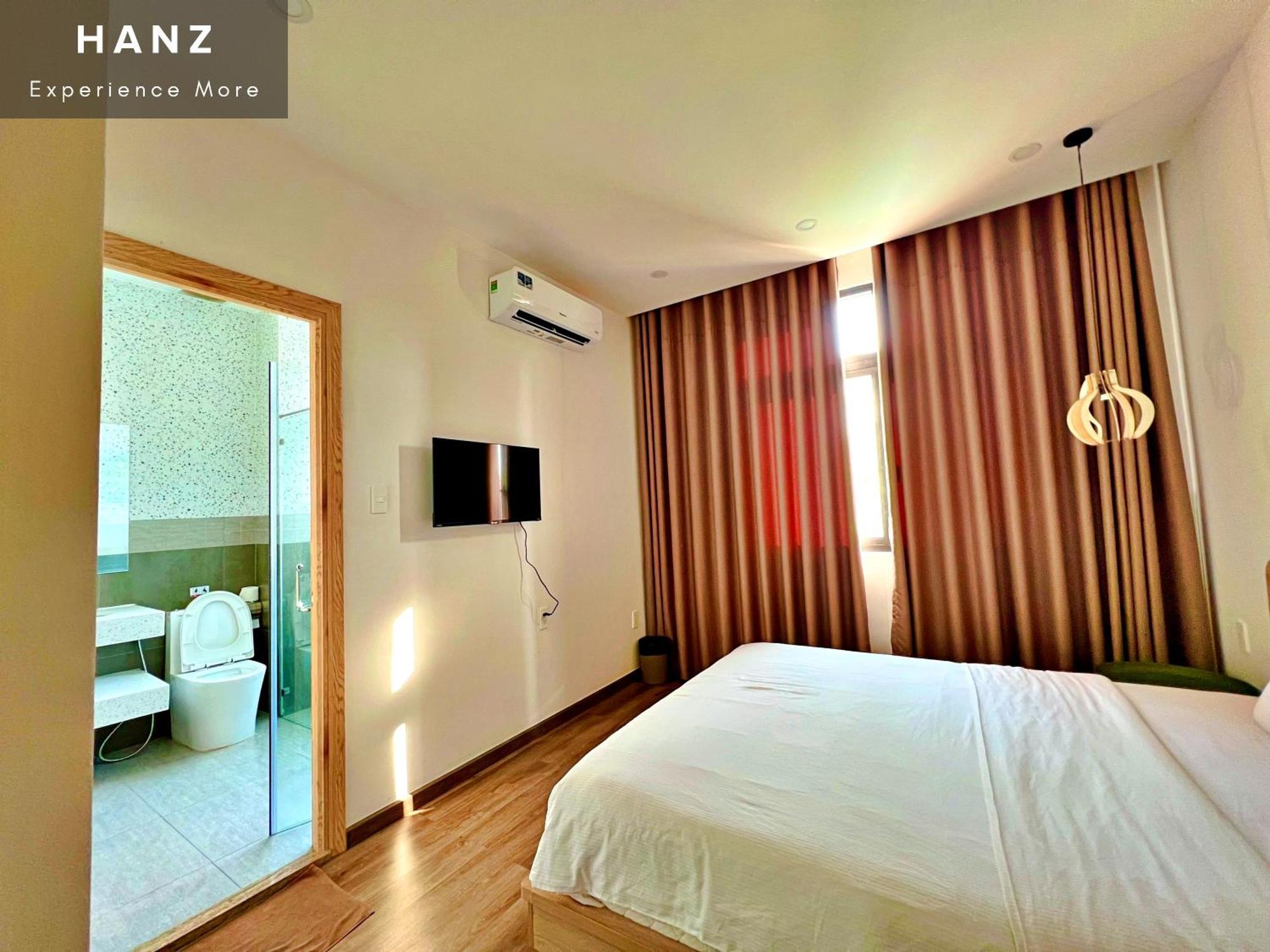 Hanz Sofia Grand Lago Phu Quoc Bilik gambar